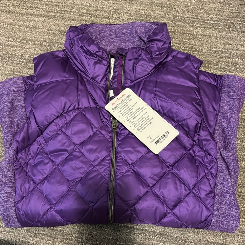 Lululemon down for a run vest